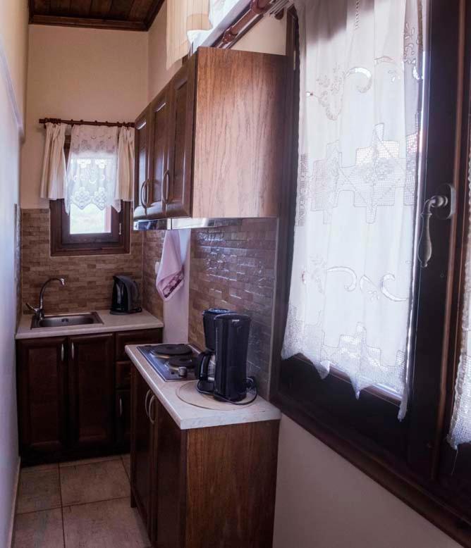 Guesthouse Theodorou Eláti المظهر الخارجي الصورة