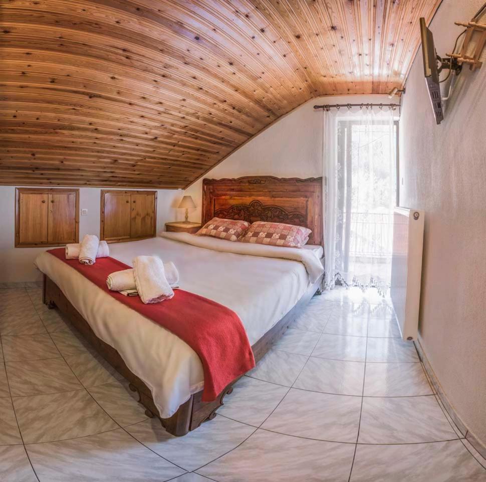 Guesthouse Theodorou Eláti المظهر الخارجي الصورة